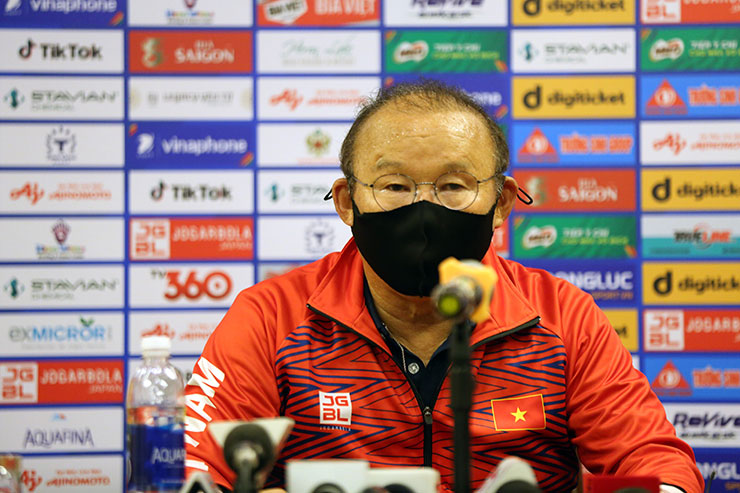 thay-parkhuyet-ap-toi-da-tut-khi-linh-bo-lo-2-co-hoi-an-ban-muoi-muoi thay-parkhuyet-ap-toi-da-tut-khi-linh-bo-lo-2-co-hoi-an-ban-muoi-muoi