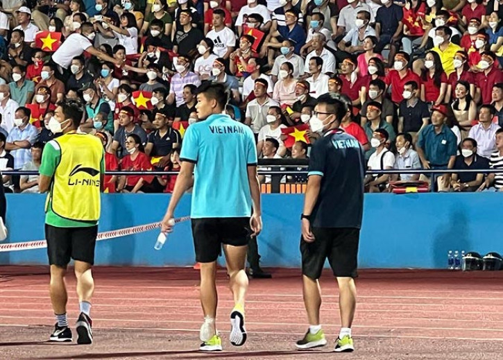 ly-cong-hoang-anhcau-thu-indo-da-ran-qua-em-dau-lam-buot-den-tan-xuong ly-cong-hoang-anhcau-thu-indo-da-ran-qua-em-dau-lam-buot-den-tan-xuong