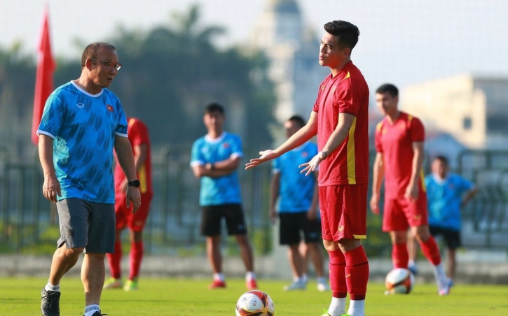xot-xa-hinh-anh-tien-linh-nen-dau-khong-muon-lam-thay-park-lo-lang xot-xa-hinh-anh-tien-linh-nen-dau-khong-muon-lam-thay-park-lo-lang