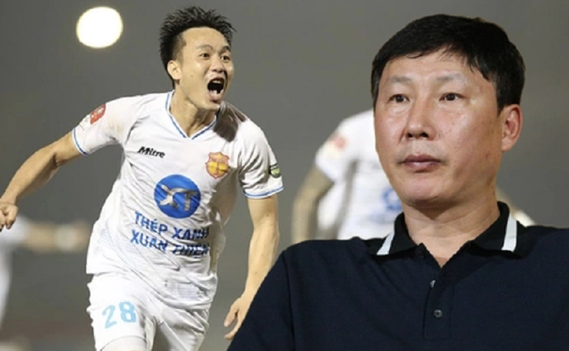 afc-ton-vinh-to-van-vu-diem-sang-moi-cua-bong-da-viet