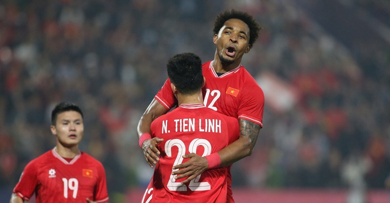 dt-viet-nam-du-chung-ket-aff-cup-2024-fan-indonesia-van-khong-phuc